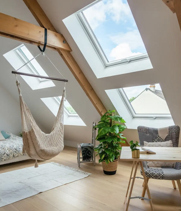 Installation et remplacement de Velux dans le Val d'Oise (95) – Apportez lumière et isolation à votre toit