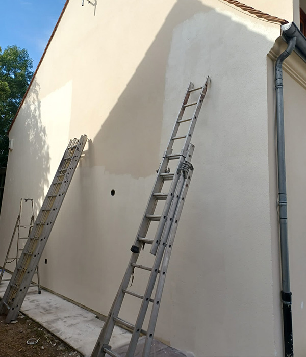 Ravalement de Façade et Peinture de Qualité dans le Val d'Oise (95) - Entreprise de Confiance